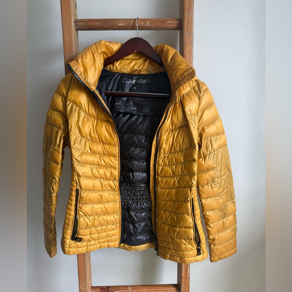 Calvin Klein Mustard Yellow Puffer Coat – Size XS